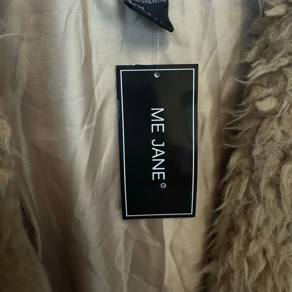 New Me Jane Faux Fur Sherpa Long Boho Shawl Collar Vest Tan Women's XS - Picture 8 of 8